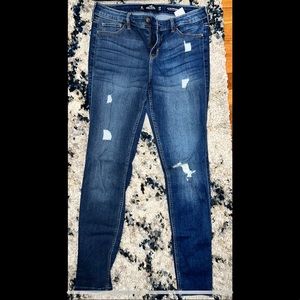 Hollister jeans! Size 9 NWOT